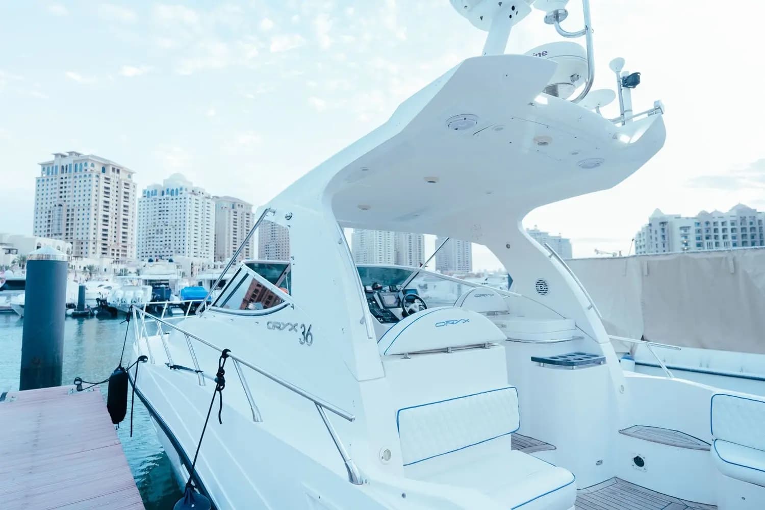 Oryx 36 — Gulf Craft Oryx 36 Sport Cruiser — photo 1